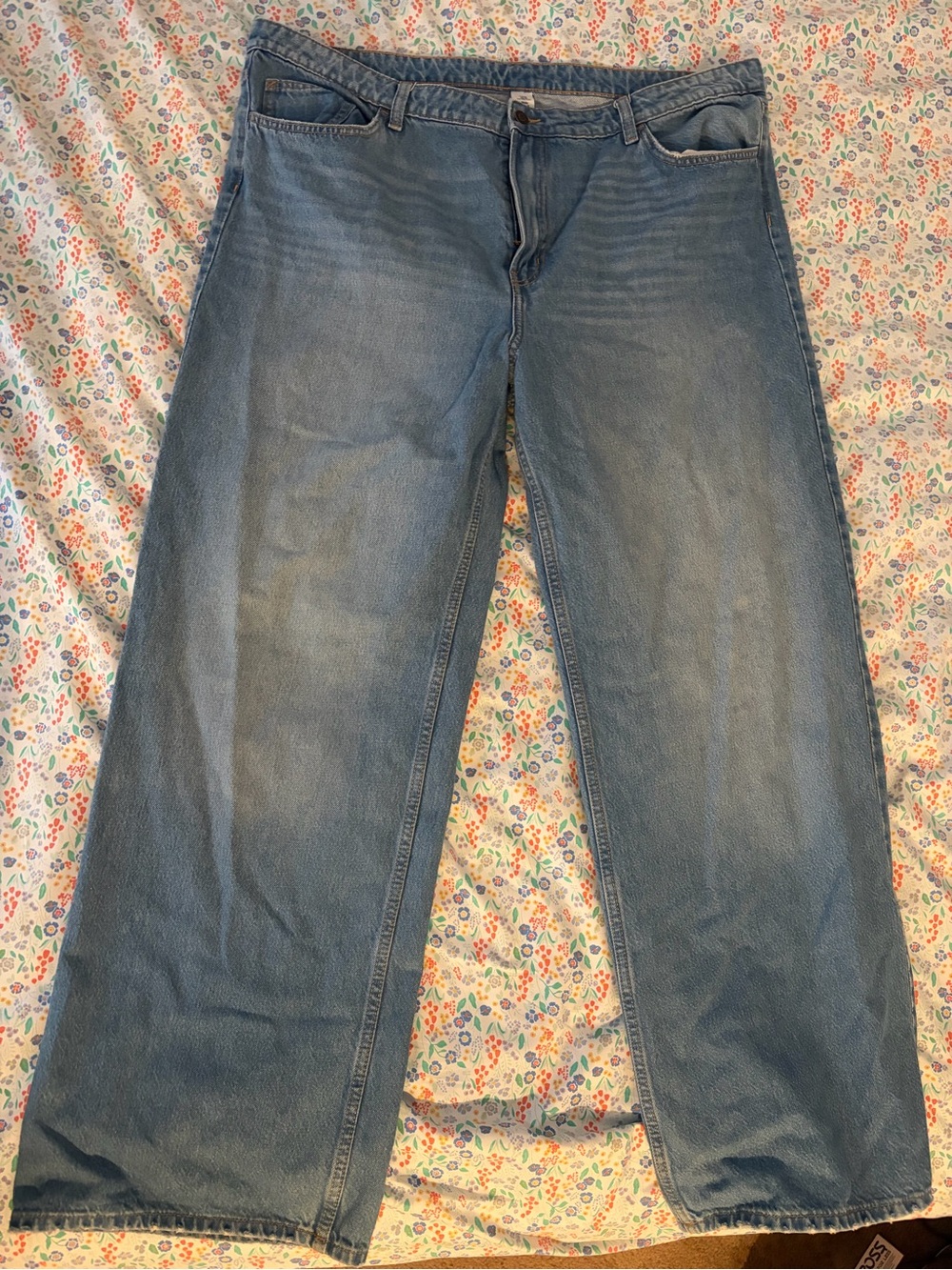 Women’s wide leg jeans regular fit and ultra high waist
